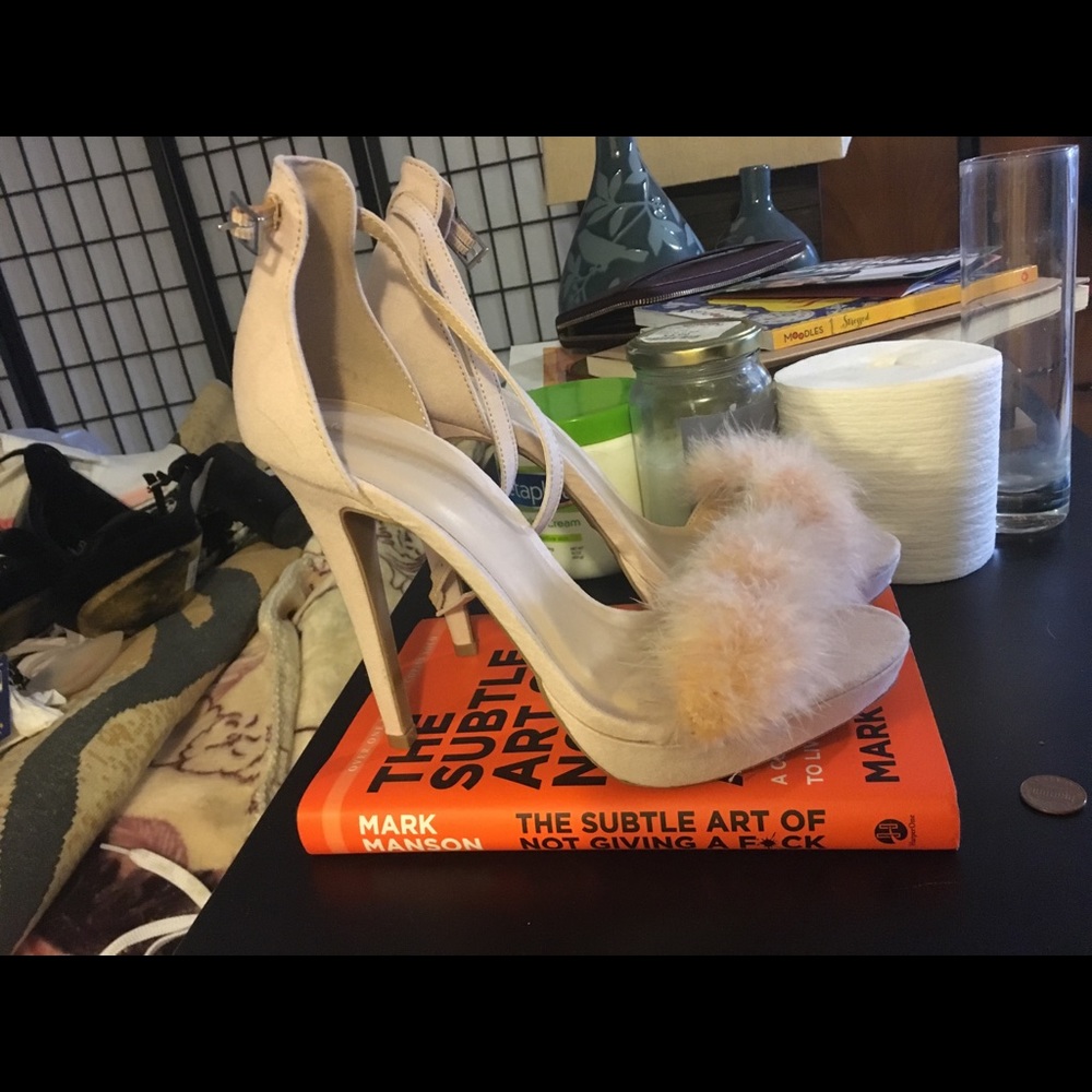 Fashion nova heels